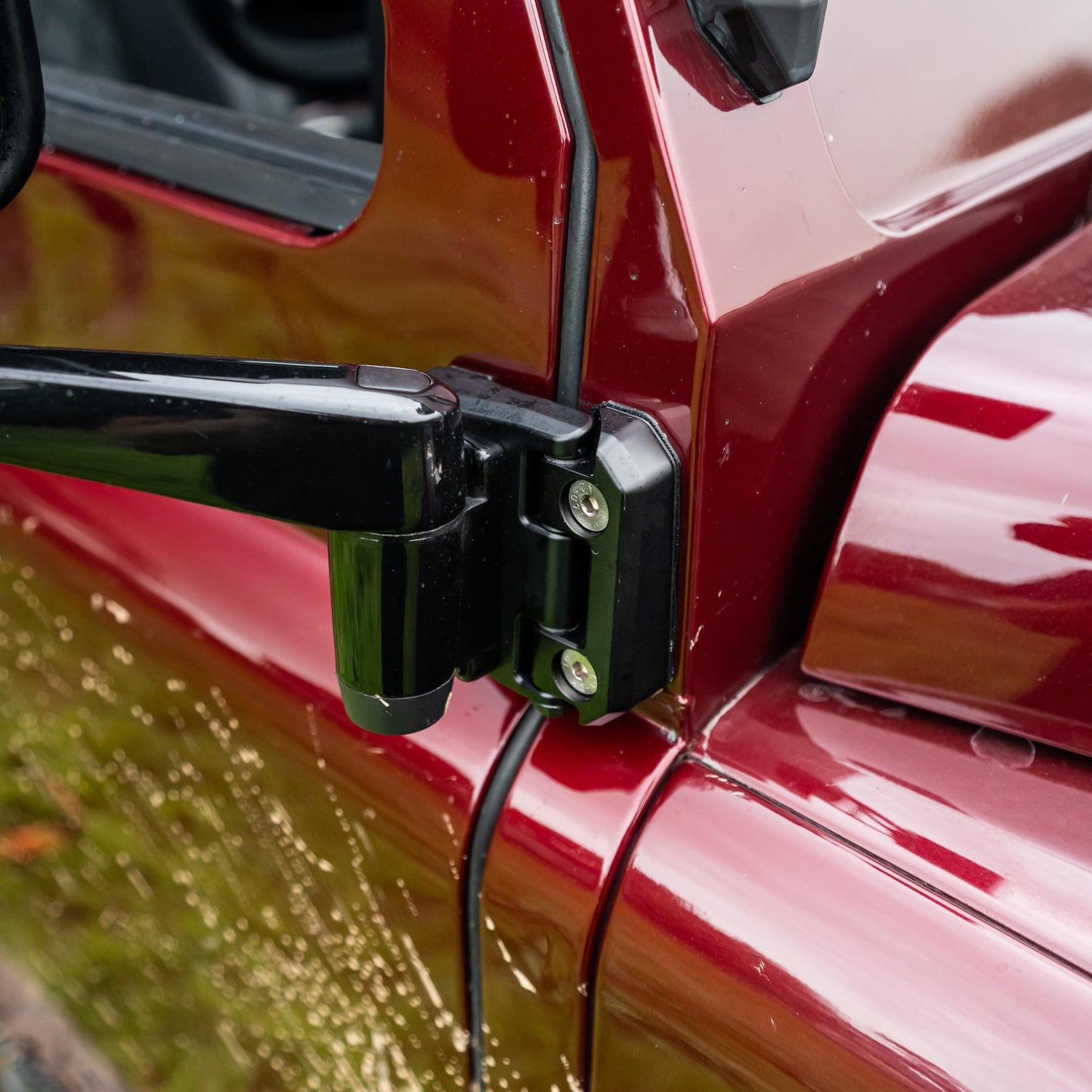 Land Rover Defender (L316) Side Door Hinges