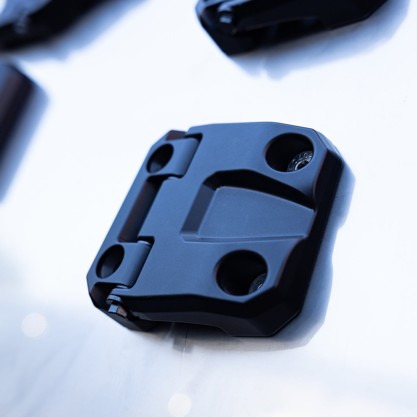 Land Rover Defender (L316) Side Door Hinges