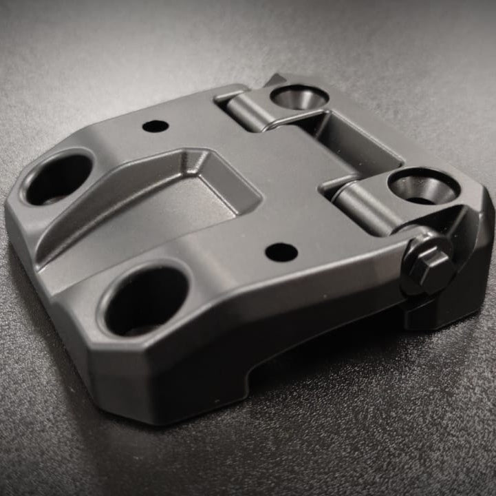 Land Rover Defender (L316) Side Door Hinges