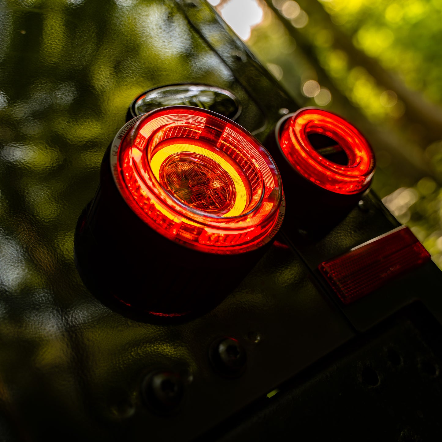 Glohh GL-2x Defender Tailights (1990 - 2016)