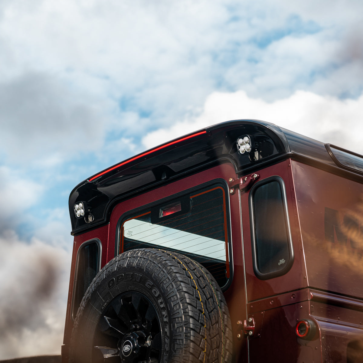 Defender L316 1986-2016 Rear Spoiler with Integrate 3rd Brake Light