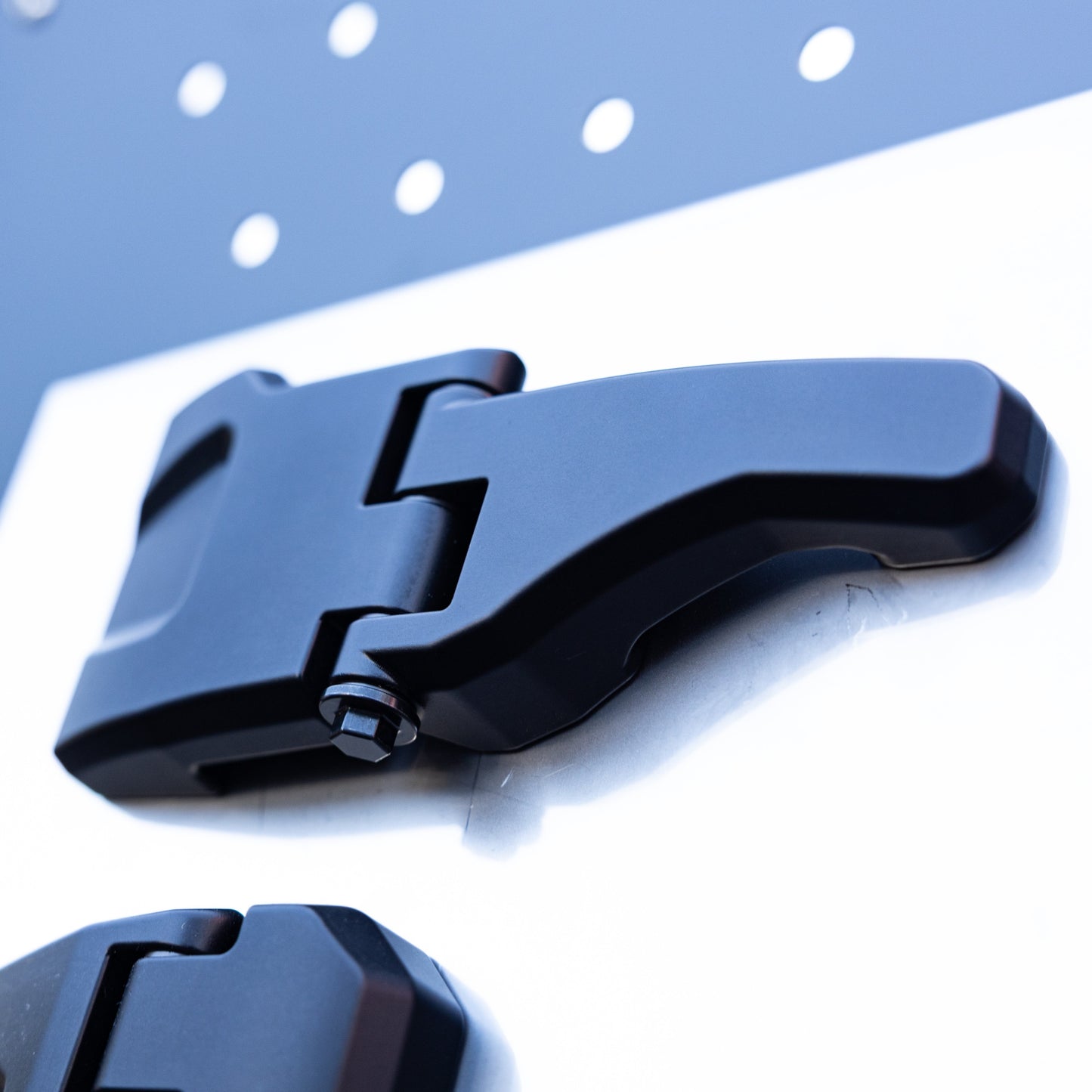 Land Rover Defender (L316) Rear Door Hinges